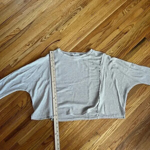 “Jolie” crew neck top